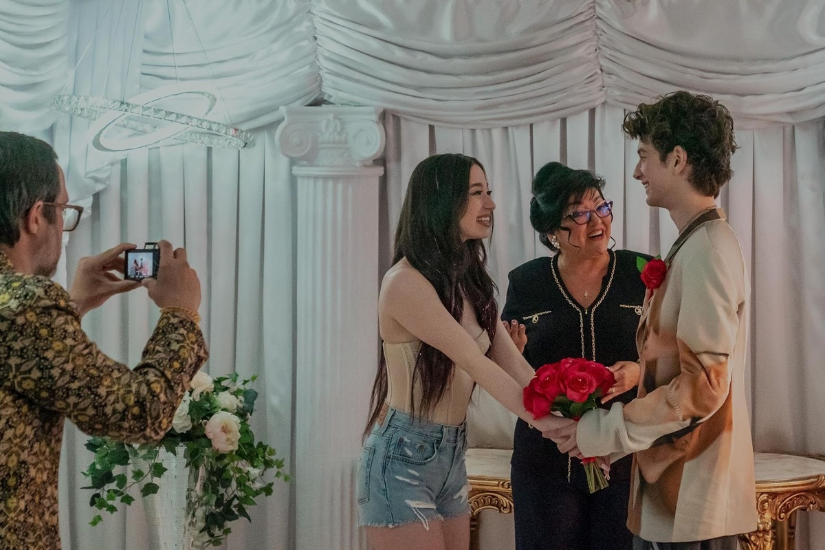 Кадр из фильма «Анора». © Режиссёр Шон Бэйкер / FilmNation Entertainment, 2024