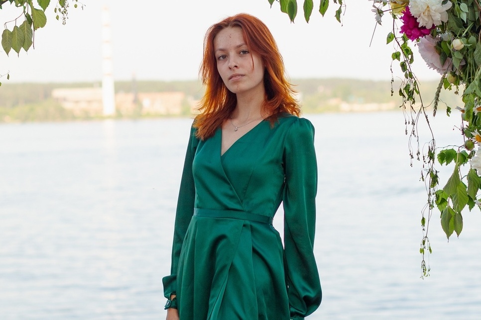 Девушка только окончила школу и поступила в вуз. Фото: соцсети