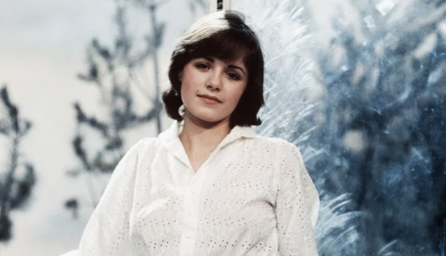 на фото Елена Цыплакова в молодости
