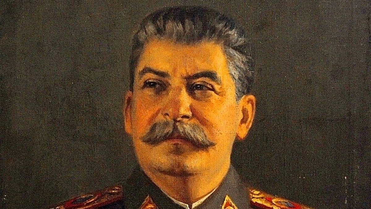 ...Иосиф Виссарионович Сталин – человек очень больших контрастов. 