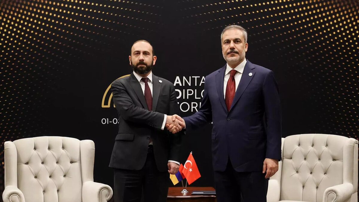 © Photo : press office of MFA of RA