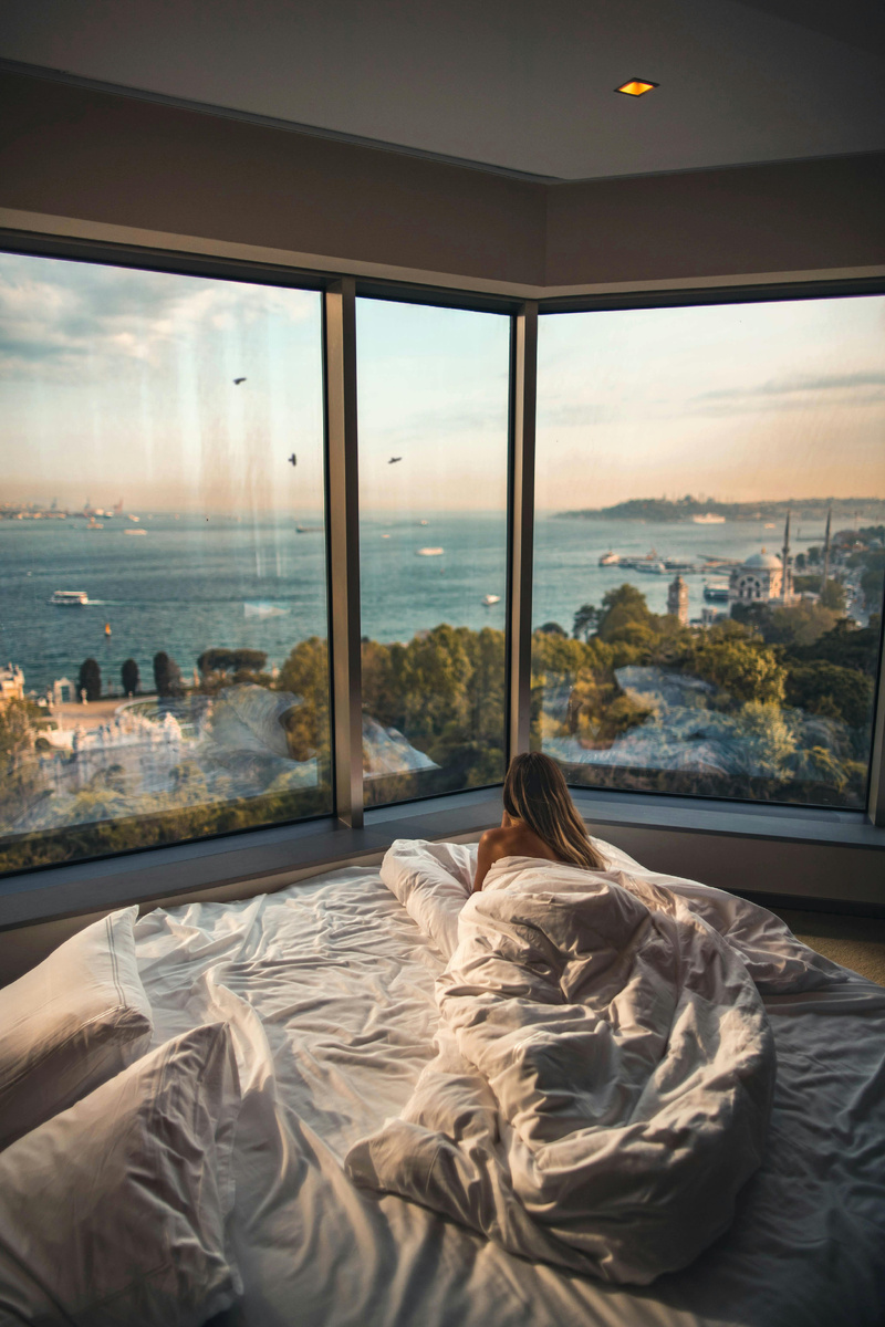 Фотограф: Roberto Nickson: https://www.pexels.com/ru-ru/photo/2417842/