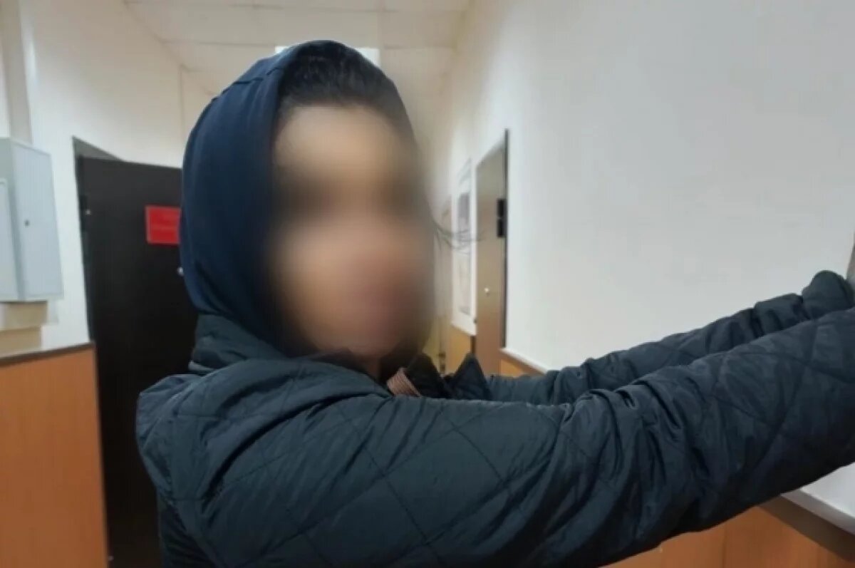    В Московском районе Твери полицейские задержали женщину с наркотиками