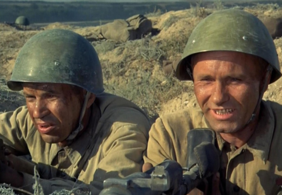 Кадр из фильма "Они сражались за Родину". Скрин с сайта RKRP.SU