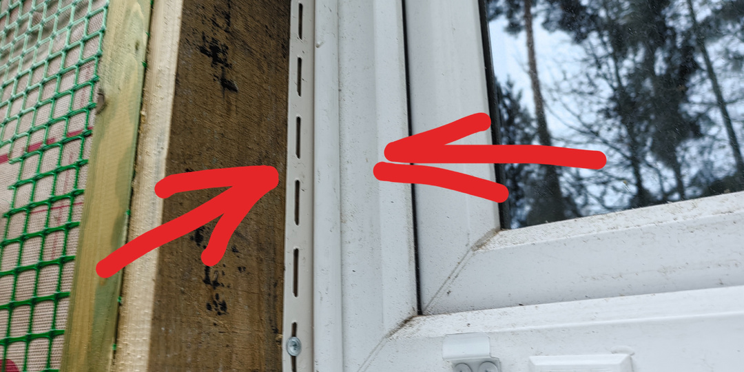 Крепёж - невидимка. Как надёжно зафиксировать оконные откосы, чтобы их не разбалтывало ветром