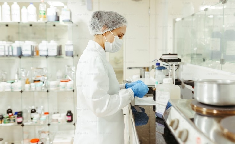 В частных банках пациенты платят за забор и хранение своего биоматериала, чтобы распоряжаться им по своему собственному усмотрению