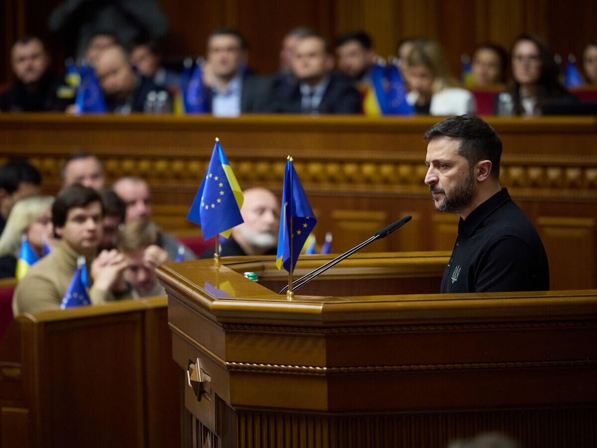    Владимир Зеленский во время выступления в Верховной раде Украины© Фото : Офис президента Украины