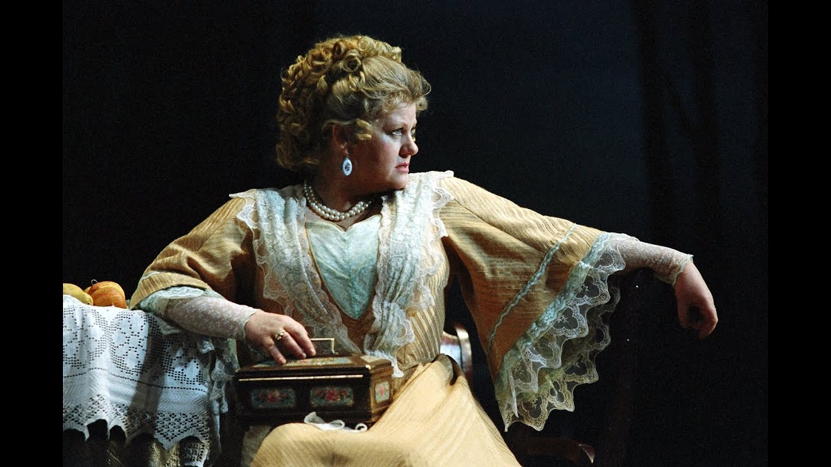 Ирина Муравьёва. "Лес". Малый театр