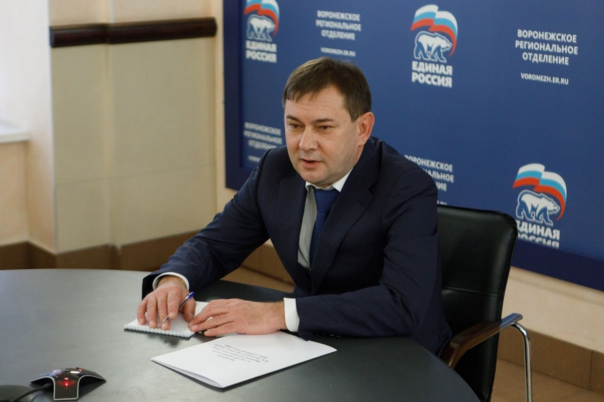    Спикер воронежской облдумы Владимир Нетесов «подзабылся» в СМИ взято с сайта облдумы