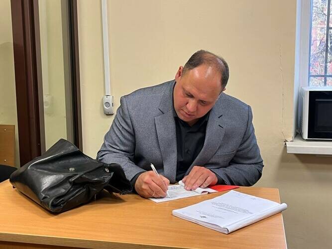    Адвокат подозреваемого — Азат Шакиров.   
Фото: Альбина Фархутдинова