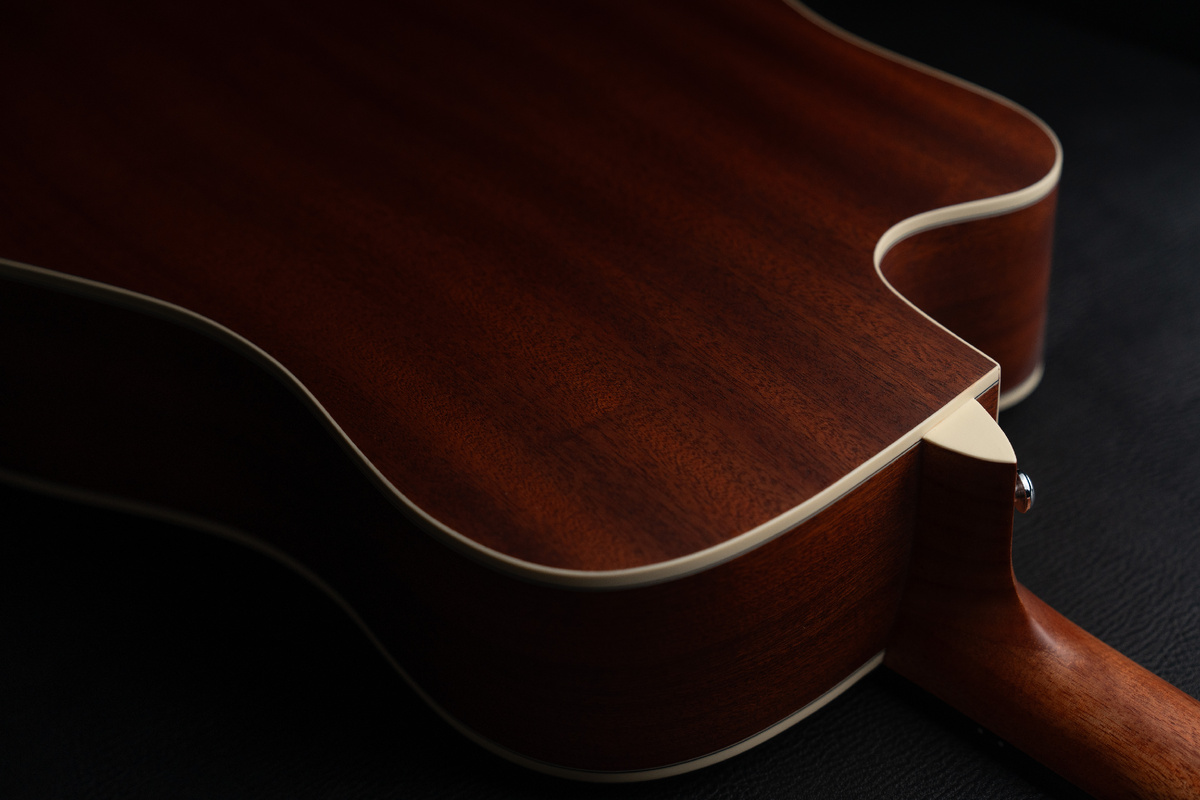 Нижняя дека акустической гитары Aion X20M из сапеле