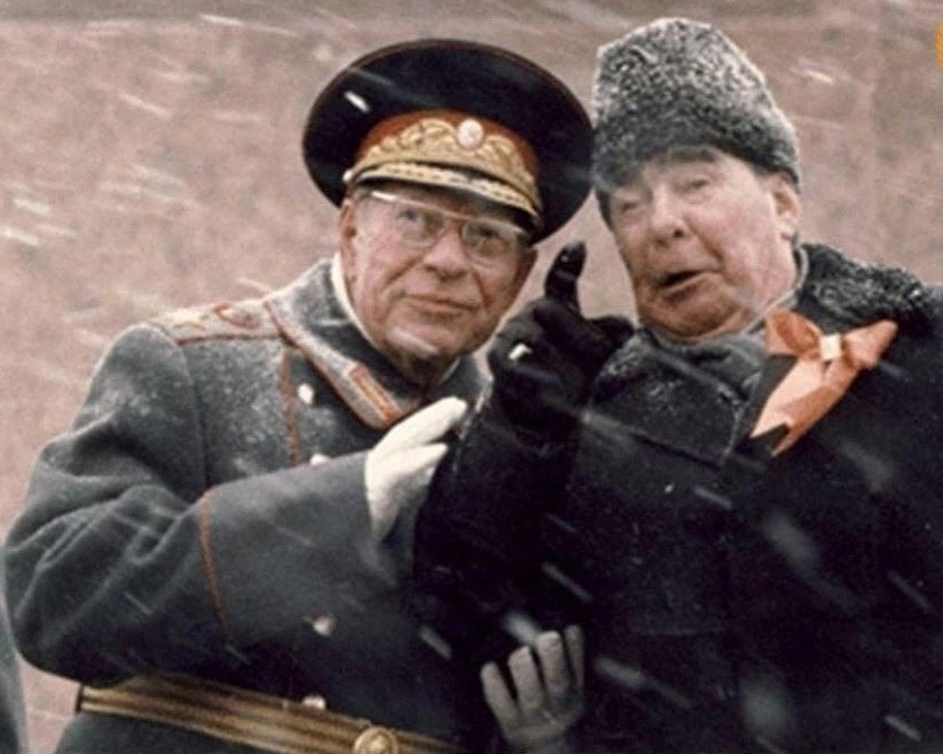 До ухода Леонида Ильича остаются считанные часы. Так уходила эпоха. Фото Яндекс.Картинки. 