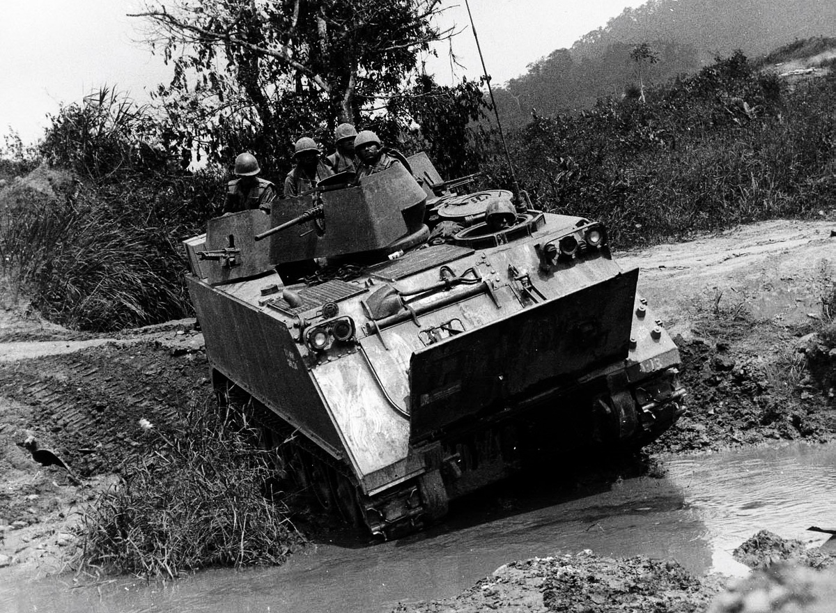 М113 во Вьетнаме. 
