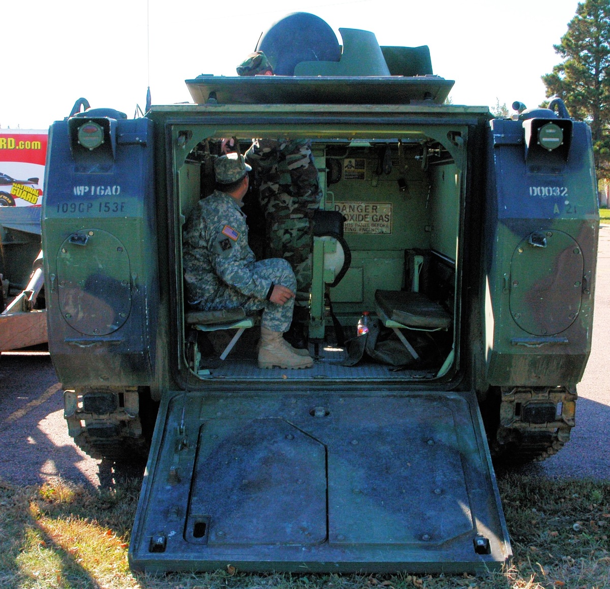 В десантном отделении довольно тесно. Фото: primeportal.net