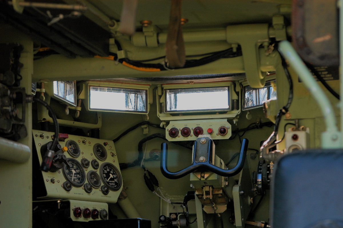 На А3 для управления машиной вместо рычагов используется штурвал. Фото: primeportal.net