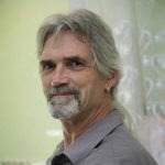 Наше сознание настроено в унисон с частотой колебания Земли, известной как частота Шумана. Долгие годы считалось, что это величина постоянная.