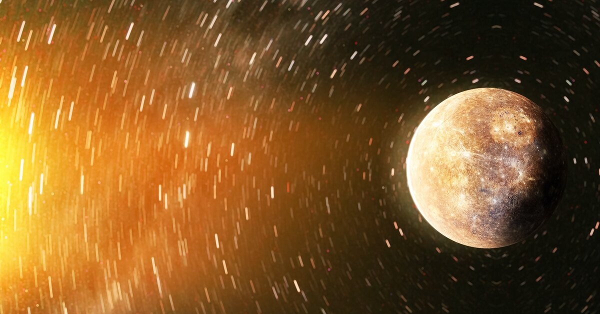 Один из самых удивительных и малоизвестных фактов о вселенной заключается в том, что время на разных планетах и в различных гравитационных полях протекает с разной скоростью. Это явление связано с теорией относительности Альберта Эйнштейна, и его последствия могут поразить даже самых опытных ученых.

Согласно общей теории относительности, гравитация влияет на течение времени. Чем сильнее гравитационное поле, тем медленнее идет время. Это называется гравитационным замедлением времени. В зоне сильной гравитации, например, рядом с массивной планетой или черной дырой, время замедляется относительно того, что происходит в слабом гравитационном поле, таком как в космосе вдали от любых крупных объектов. На Земле этот эффект едва заметен в повседневной жизни, но в космосе его влияние значительное.

Для того чтобы понять это, можно привести пример. Если бы вы находились на поверхности черной дыры (в теории, так как к черной дыре подойти невозможно), время для вас шло бы медленно. В этот момент часы, стоящие на Земле, тикали бы гораздо быстрее. Таким образом, вы могли бы вернуться на Землю через несколько часов, а для окружающих прошло бы несколько десятков или даже сотен лет.

Подобное явление можно наблюдать даже в нашей Солнечной системе. Например, время на планете Юпитер идет медленнее, чем на Земле, из-за её сильного гравитационного поля. Это подтверждается практическими экспериментами, в том числе с использованием атомных часов на спутниках.

Такое замедление времени ставит под сомнение привычное восприятие этой величины и открывает возможности для исследования будущего, которое, возможно, когда-нибудь станет доступным для путешествий во времени