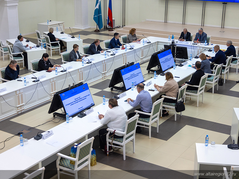 Фото: правительство Сахалинской области, министерство сельского хозяйства и торговли Сахалинской области, Минцифры Сахалинской области