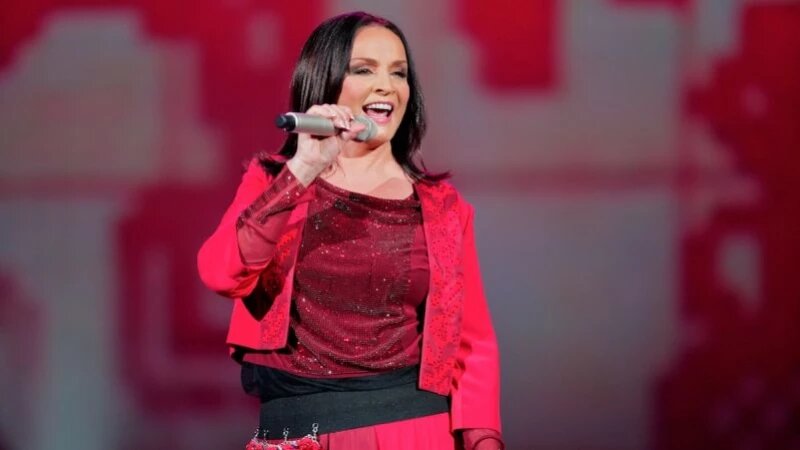     София Ротару. sofiarotaru.com