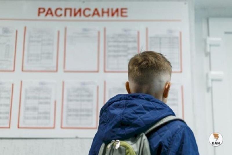    ЕАН / Игорь Мороков как педагог поддерживает инициативу посещения учеников