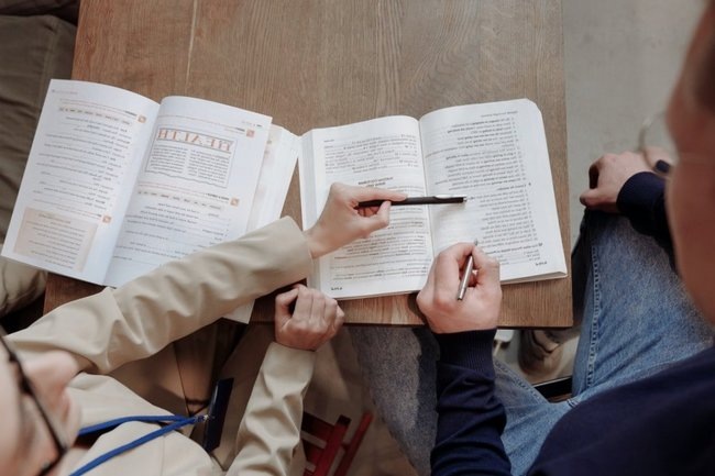    обучение язык студент книга книги урок учебник