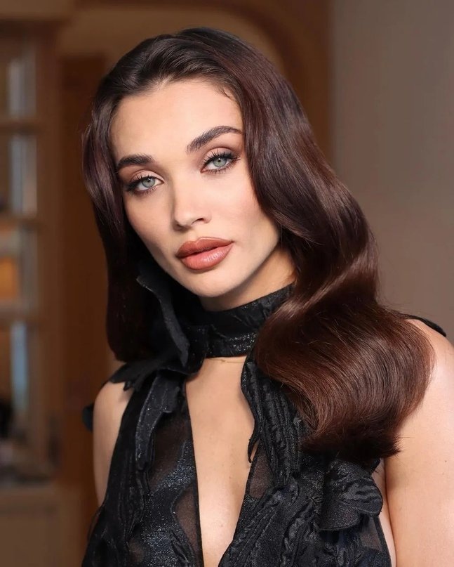 @NIKKI_MAKEUP