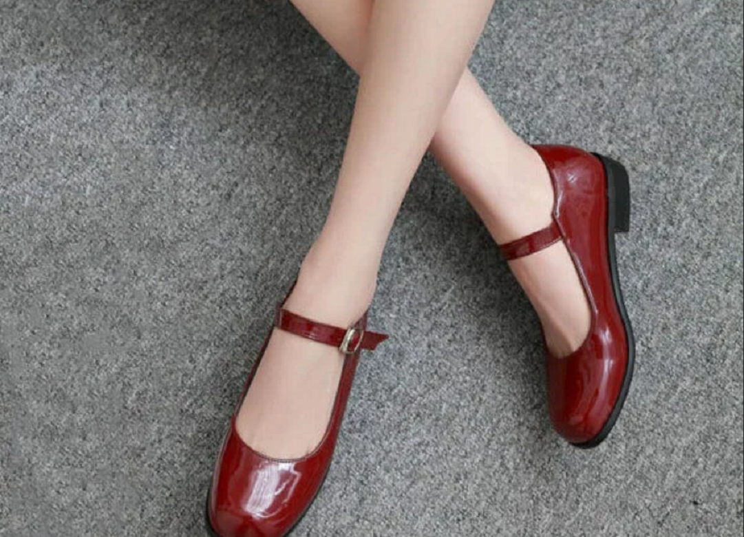 Туфли мери джейн. Красные туфли на танкетке. Туфли мери джейн. Туфли модельные женские. Туфли мери джейн.