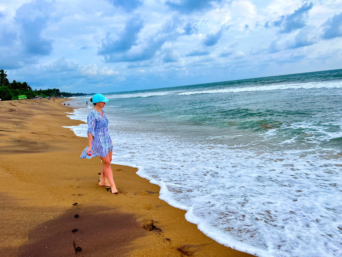 Туризм в другой стране - прекрасные отдых, а вот жизнь... не видела там сильно счастливых людей