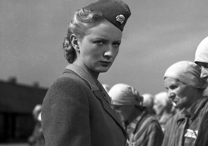 Роман Дом Аниты, это отсылка к нацистским концлагерям