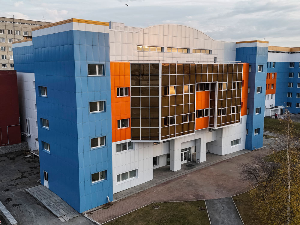 Объект компании In-fas c фасадом из алюминиевых кассет