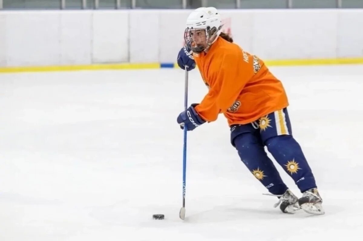    Когда-то увлек хоккеем Катю папа, и теперь она одерживает одну победу за другой