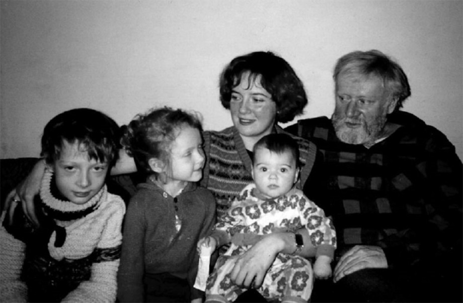 Семья Кира Булычева. фото из семейного архива. 