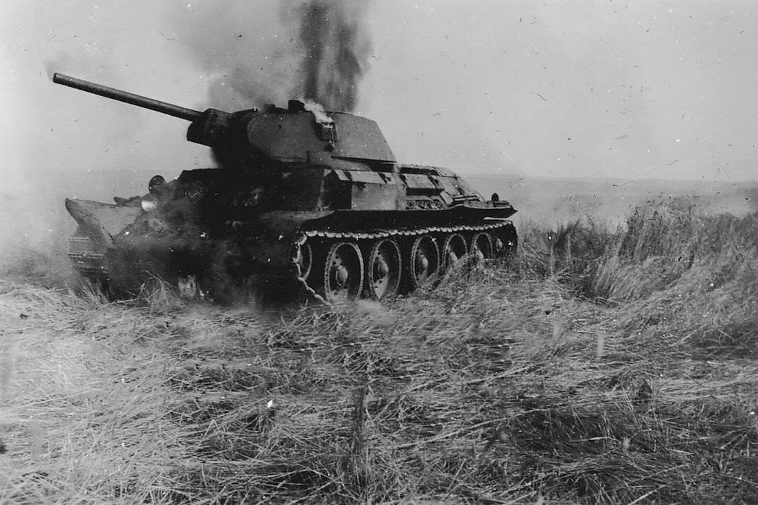 Подбитый Т-34