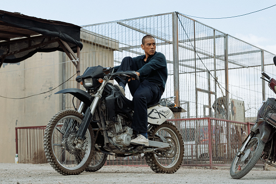 «Черный пес» (Китай, 2024) Реж. Гуань Ху. Кадры из фильма. Источник https://www.kinopoisk.ru/