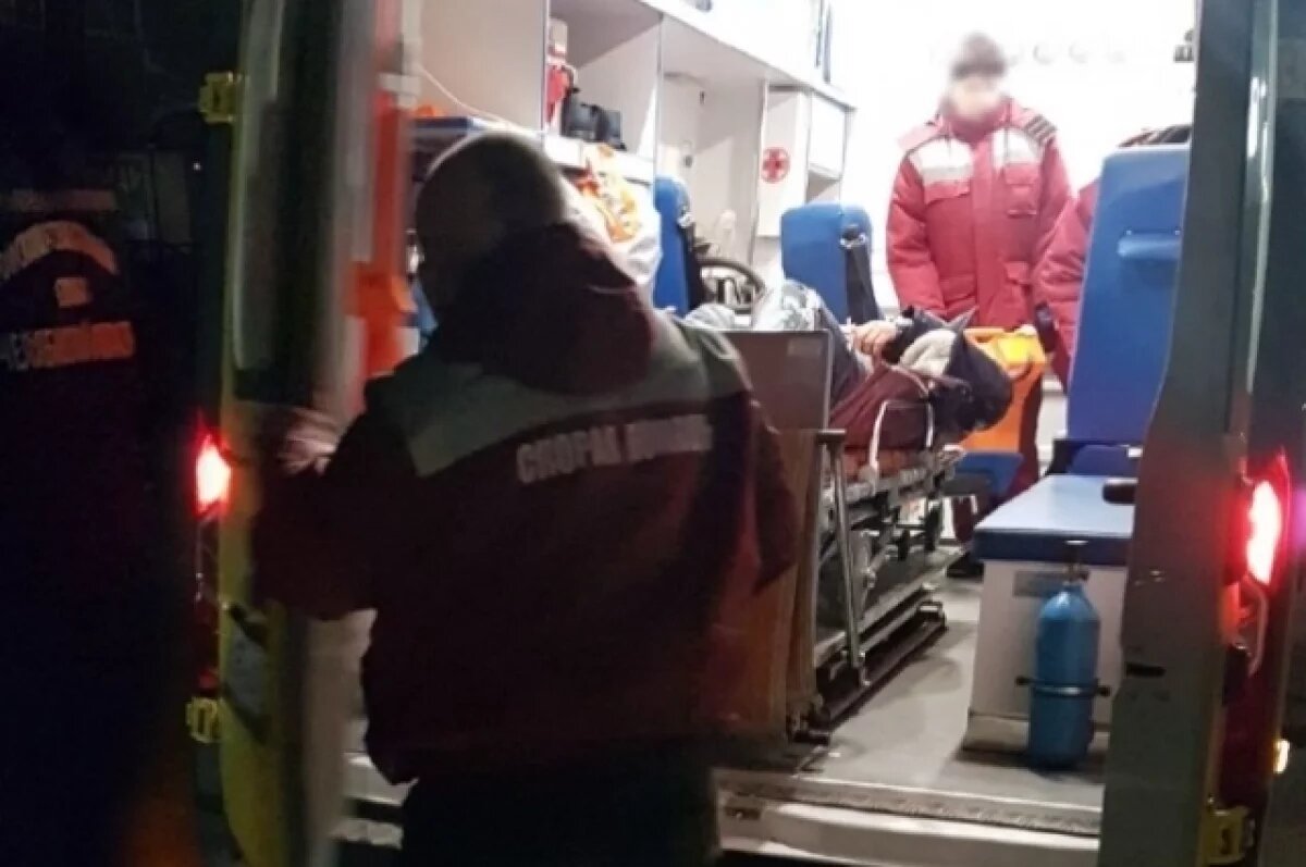    Магнитогорца со сложным переломом выносили из квартиры несколько часов
