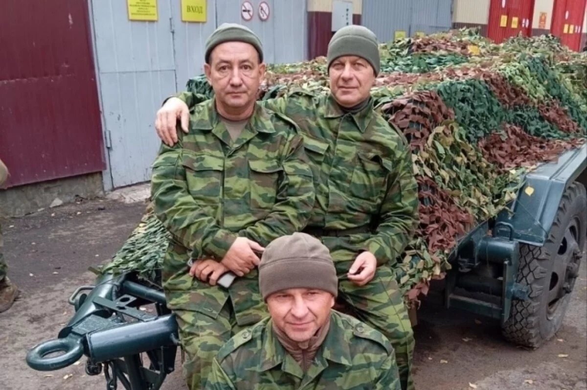    Десять чиновников Ивнянского района вступили в отряд «Барс-Белгород»