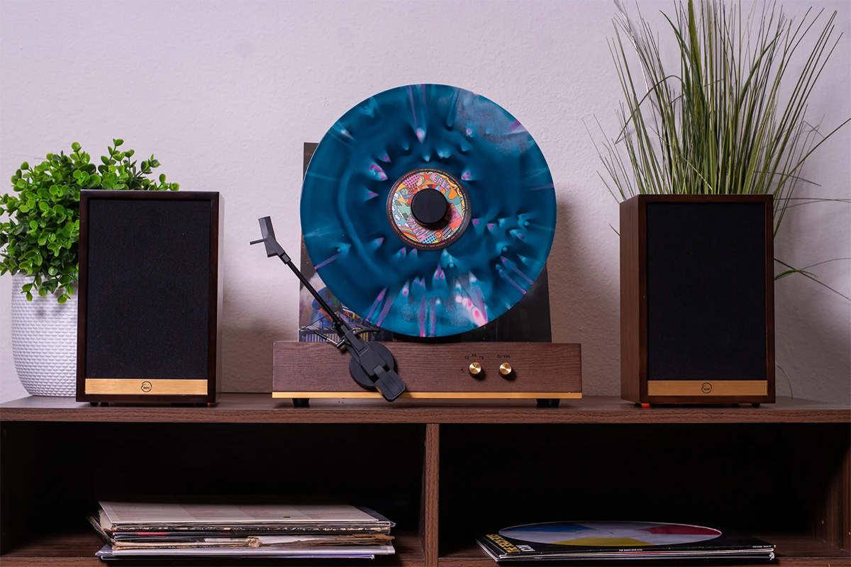 get.fuseaudio.net📷Вертикальный виниловый проигрыватель Fuse Audio GLD