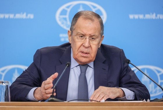    Сергей Лавров