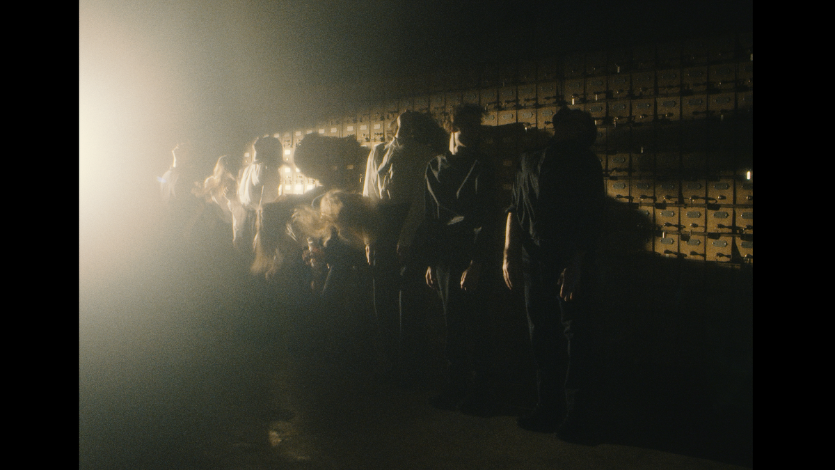    Центр «Зотов» представит спектакль «Мистерия про это» (фото 2)