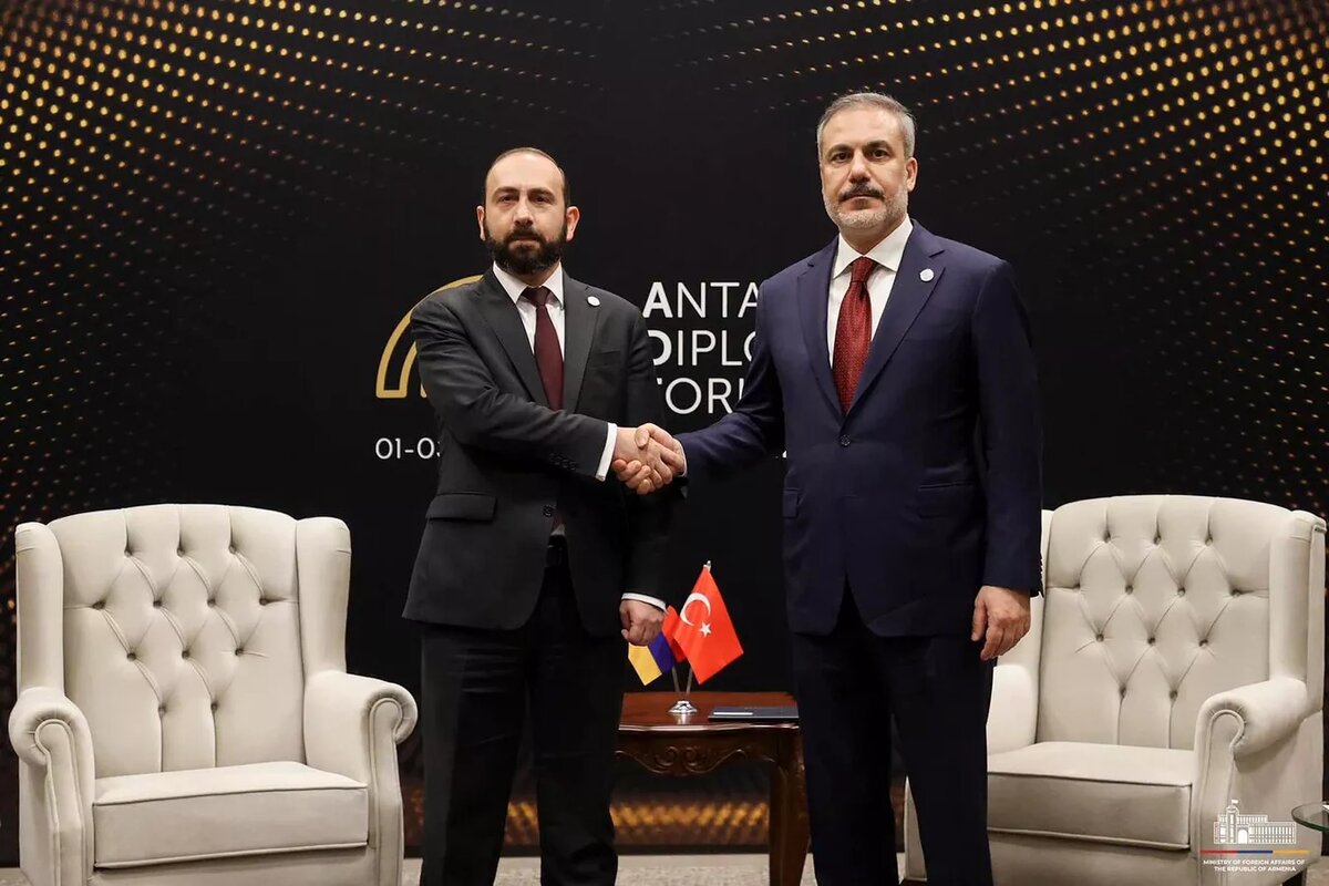 © Photo : press office of MFA of RA