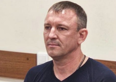    Генерал Попов отверг обвинения в лудомании