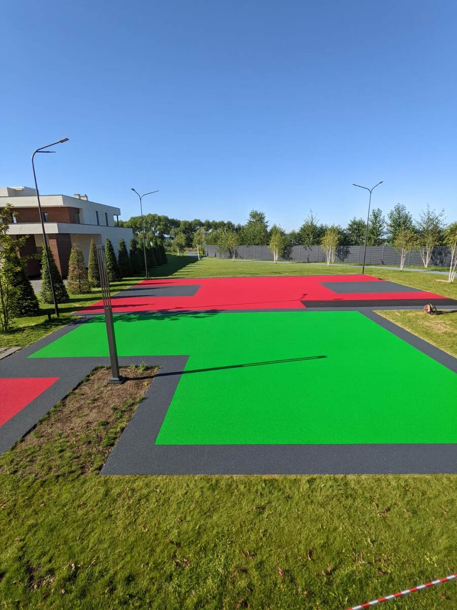 Укладка резинового покрытия в Москве и области под ключ