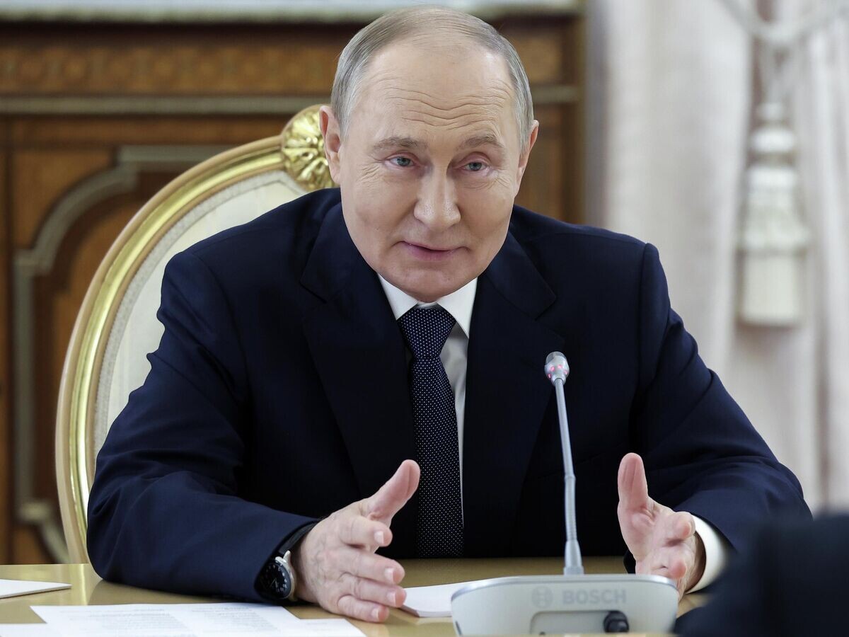    Президент Владимир Путин принял участие в заседании Совета глав государств СНГ© POOL