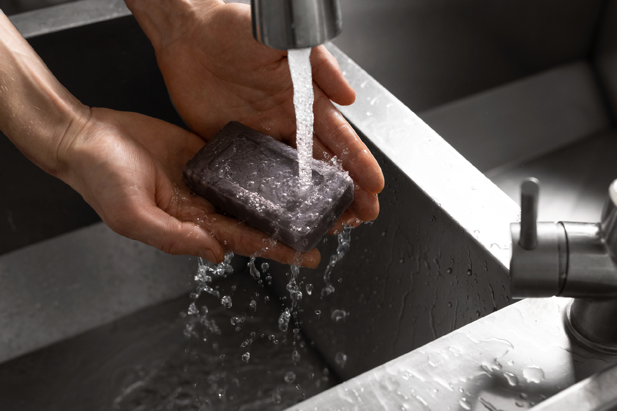 Двухконтурные котлы обеспечивают вас не только отоплением, но и горячей водой. Фото: Freepik