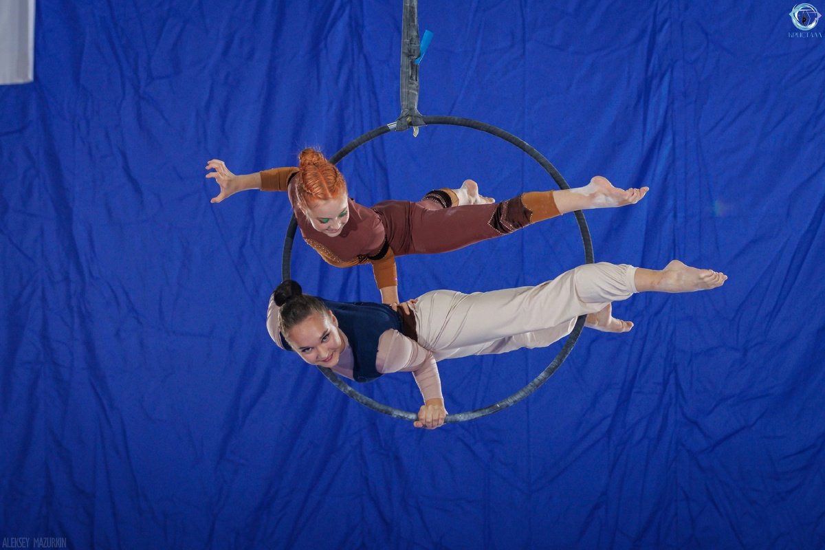 Воздушное кольцо, дуэт