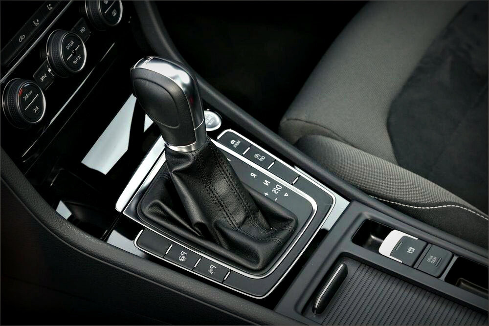 коробка автомат как ездить