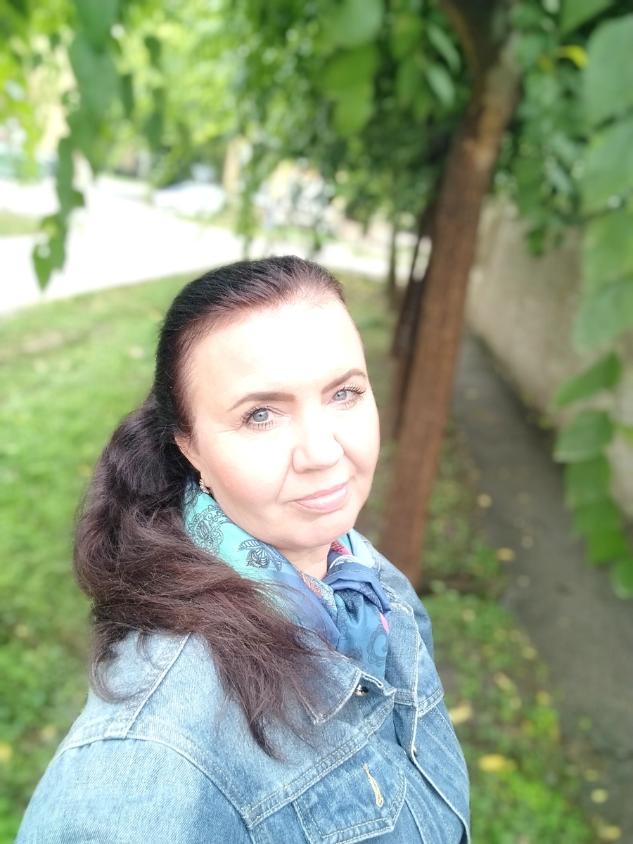 Великовозрастная школьница 😉