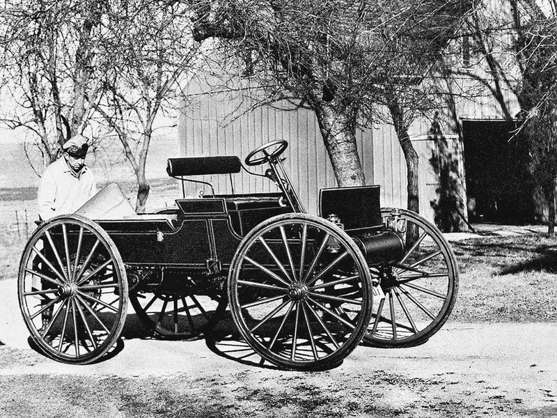 Первый автомобиль IH появился в 1907 году