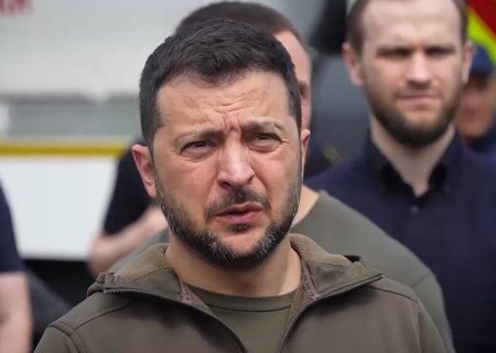    На Украине морально готовят население к снижению мобилизационного возраста и отправке на фронт женщин