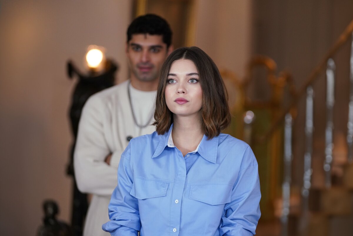 Кадр из сериала «Зимородок»